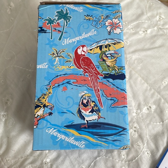 Margaritaville Parrot Bobblehead NWT - Picture 3 of 4
